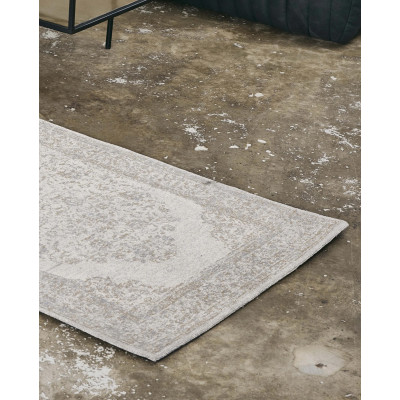 Перлена тъкан килим
