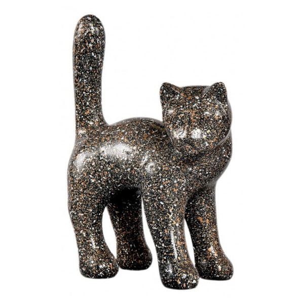 Скулптура на бляскава котка