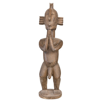 Escultura de figura de Baga