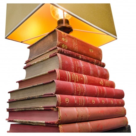 Old Books table lamp