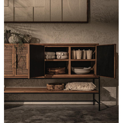 Coco sideboard with 4 doors and 1 shelf