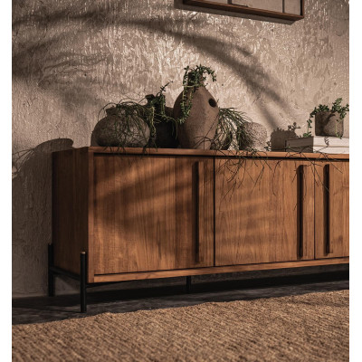 Outline low sideboard with 4 doors