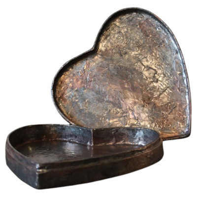 Copper heart box