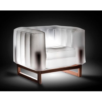 “Yomi Eko” apšviestas fotelis su aliuminio rėmu