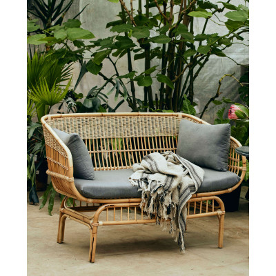 Bali rotango sofa su pagalvėlėmis