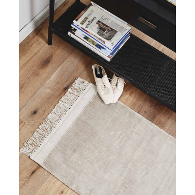 Filuca beżowy błyszczący dywan z frędzlami