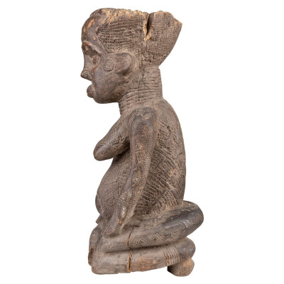 Escultura ancestral dengesa